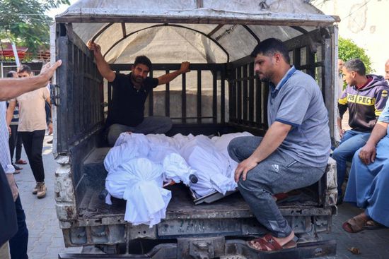 مقتل أكثر من 30 فلسطينيا في قصف إسرائيلي على غزة