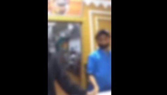 مقطع فيديو فضحه.. القبض على مقيم تحرش بفتاة بالسعودية
