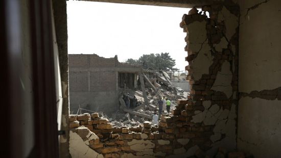 سقوط مصابين جراء انفجار في مسجد شيعي بشمال أفغانستان