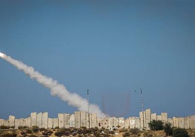 إصابة مبني في تل أبيب إثر سقوط قذيقة صاروخية لـ"حماس"