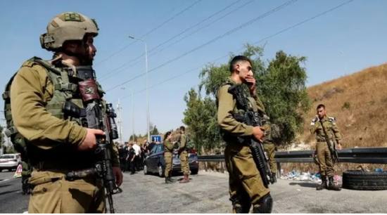 الشرطة الإسرائيلية تعتقل طفلًا بعد أشادته بهجوم حماس
