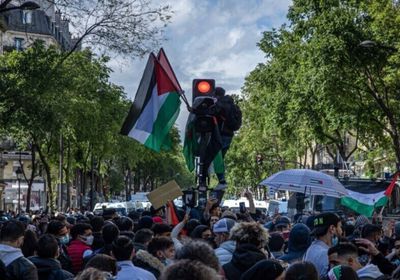 السطات الفرنسية تلاحق المتضامنين مع فلسطين قضائياً
