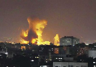 بغارات مكثفة.. الاحتلال يقصف مقرات للدفاع المدني بغزة