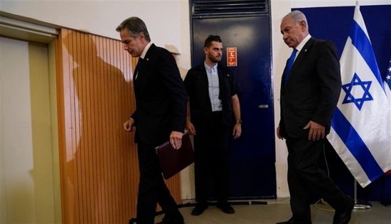 بسبب صواريخ حماس.. بلينكن ونتنياهو يحتميان داخل قبو