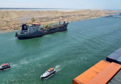 رفع رسوم عبور قناة السويس المصرية 15%