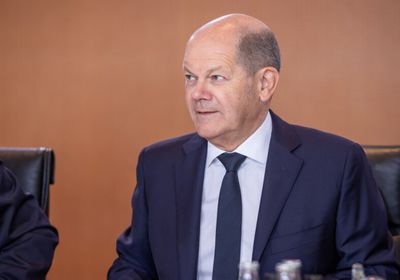 بالعبرية.. شولتس يغرد: زيارتي لإسرائيل هي زيارة لأصدقاء