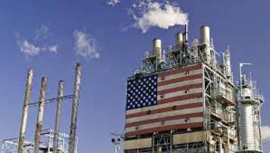 تراجع مخزونات النفط بالولايات المتحدة بأكثر من التوقعات