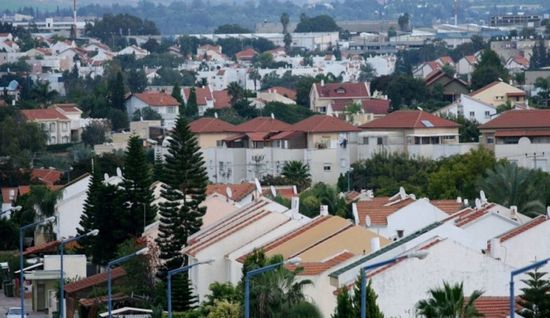 إسرائيل تعلن خطة لإجلاء سكان بلدة كريات