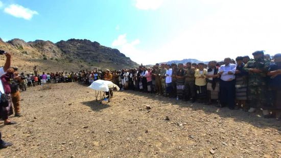 تشييع جثمان الشهيد سند الحوشبي في المسيمير بلحج