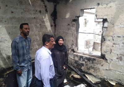 إغاثية الانتقالي تتفقد احتياجات الأسرة المنكوبة بحريق القلوعة