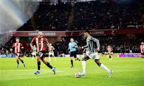 مانشستر يونايتد يفوز بصعوبة على شيفيلد يونايتد