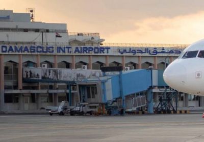 قصف إسرائيلي يخرج مطاري دمشق وحلب عن الخدمة
