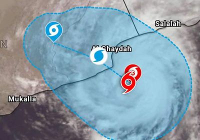 إيقاف رحلات النقل البري في حضرموت لمدة يومين
