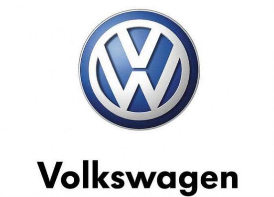 فولكس فاجن تخفض توقعاتها للربحية بعد نتائج فصلية ضعيفة