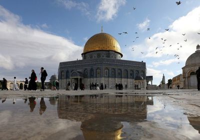 إسرائيل تغلق المسجد الأقصى بشكل مفاجئ