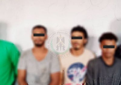 ضبط 6 نشالين في لحج يسرقون حمولات سيارات النقل