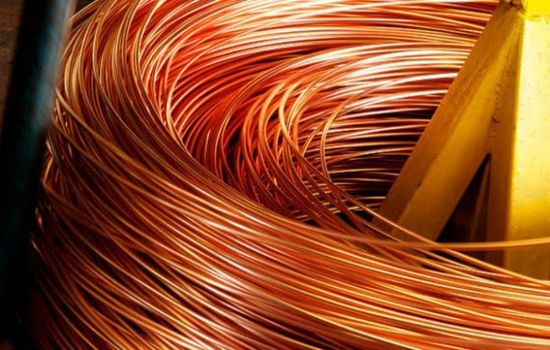 النحاس يتراجع وسط مخاوف من تباطؤ الطلب العالمي