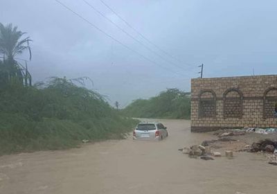 جراء الأمطار.. إخلاء البيوت الطينية في الريدة الشرقية خشية انهيارها