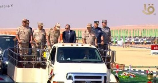 الرئيس السيسي: مصر تلعب دورا إيجابيا في تهدئة الأزمة بغزة