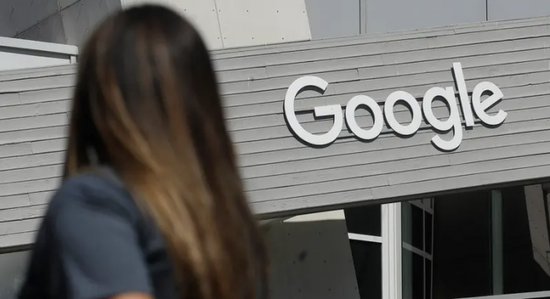 سهم ألفابت يهوي في البورصة الأمريكية بـ 8.85%