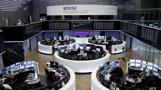 الأسهم الأوروبية تغلق على ارتفاع مع تحسن البيانات الاقتصادية