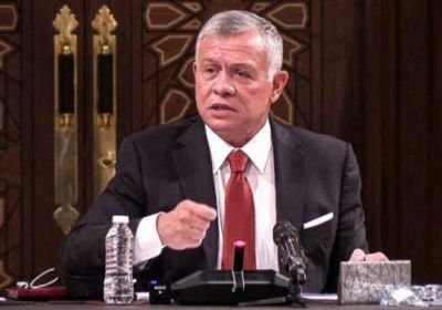 العاهل الأردني يحذر من اتساع رقعة الحرب بغزة