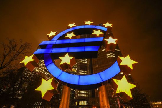 انكماش نشاط الأعمال في منطقة اليورو للشهر الثاني على التوالي