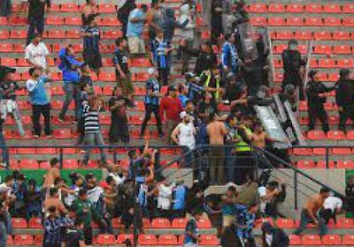 بيريز يناشد جماهير المكسيك التحلي بالروح الرياضية