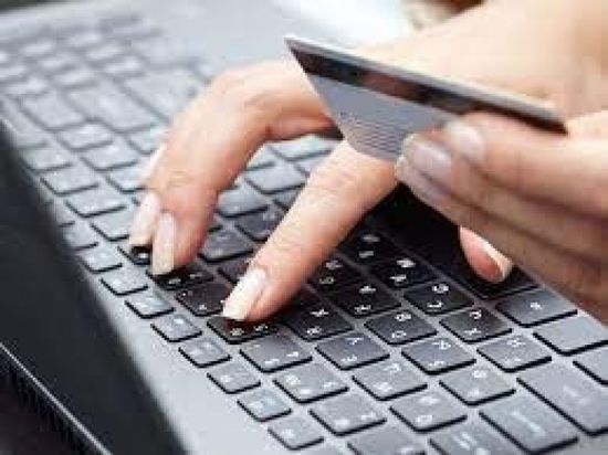 الإنفاق الإلكتروني ينمو في الكويت بدعم الشراء والدفع أونلاين