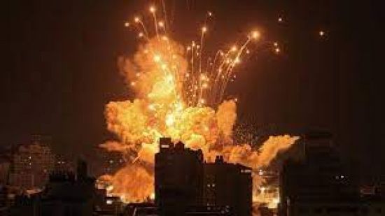 مقتل 100 فلسطيني في استهداف برج سكني بحي الشاطئ
