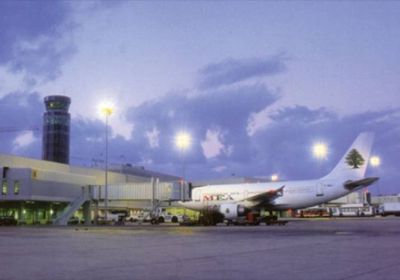 هبوط طائرة عسكرية في بيروت لإجلاء الرعايا الكنديين