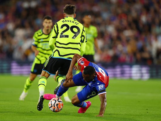 ثلاثية نيكيتاه تقود أرسنال للفوز على شيفيلد يونايتد