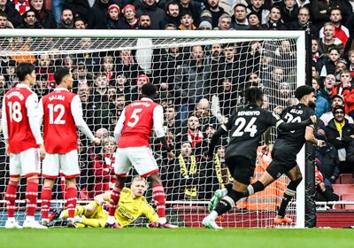 هدف بيلينج المفاجئ يمنح بورنموث الفوز على بيرنلي