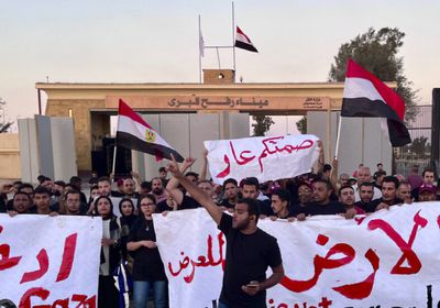 مصر تتهم إسرائيل بعرقلة دخول المساعدات الإنسانية إلى غزة