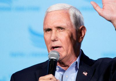 مايك بنس يقرر الانسحاب من السباق الرئاسي الأمريكي