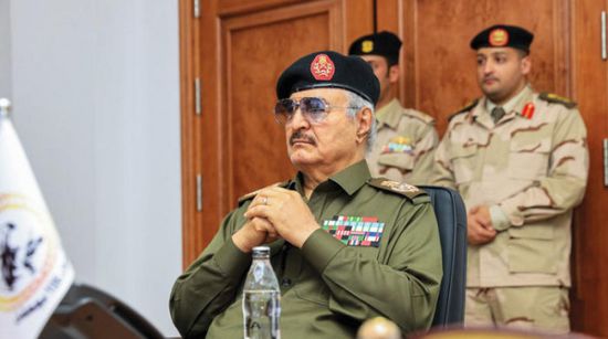 حفتر يناقش مع المبعوث الفرنسي محاربة الإرهاب