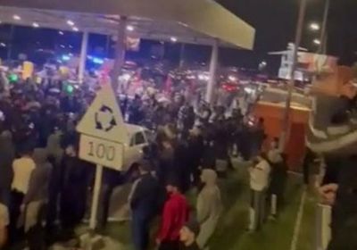 داغستان: جرحى في اقتحام محتجين مطارًا للبحث عن إسرائيليين