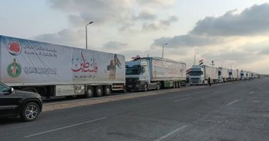مصر تجهز لإدخال 60 شاحنة إغاثية لغزة
