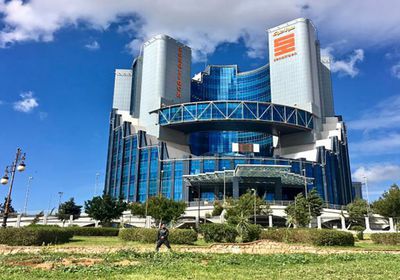 سوناطراك الجزائرية تستأنف نشاطها النفطي بليبيا