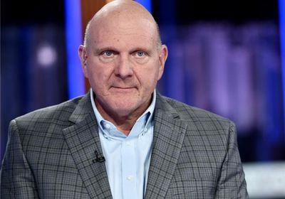 ستيف بالمر يصعد إلى المركز الـ5 بقائمة أغنى أغنياء العالم