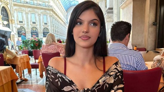 رهينة تصل أمريكا بعد إطلاق سراحها من حماس