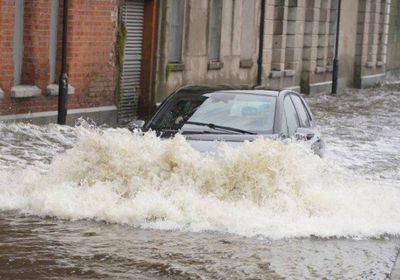 وفاة شخص جراء العاصفة سيران في فرنسا