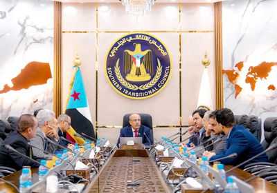 الانتقالي: جهات تهيمن على الحكومة تدير البلاد بالأزمات