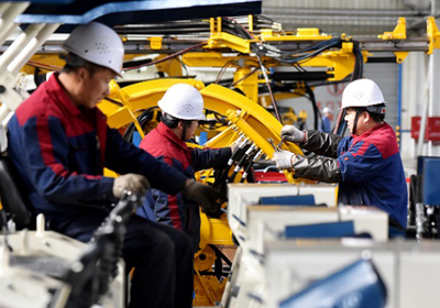 النشاط الصناعي الأمريكي يتراجع للشهر الـ12 على التوالي