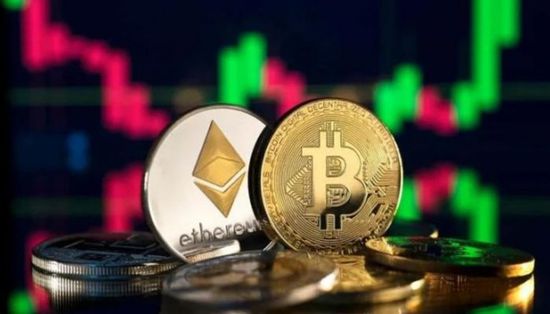 تراجع سوق العملات الرقمية وبيتكوين تهبط 2.9%