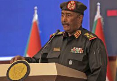 السيادة السوداني يصدر مرسوماً دستورياً بإعفاء الهادي إدريس من منصبه