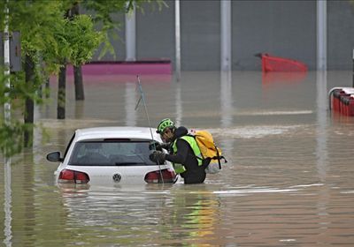 مصرع 6 أشخاص وفقدان اثنين في فيضان بإيطاليا