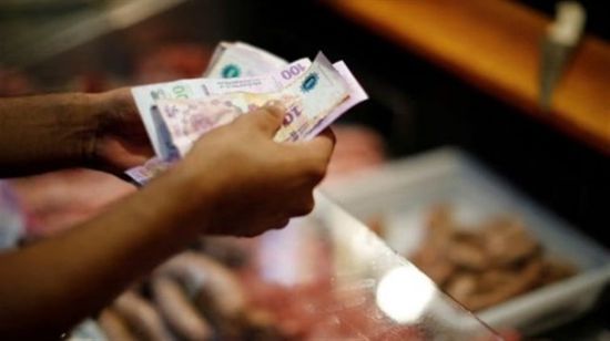 الأرجنتين تمدد تجميد الضرائب على الوقود لمواجهة التضخم