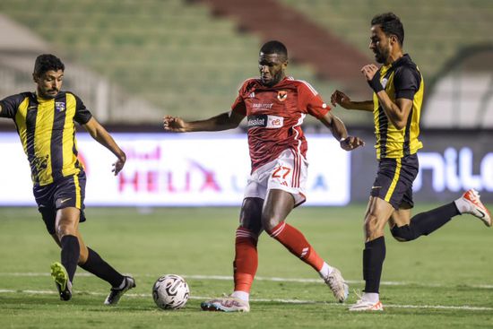 الأهلي يفوز على المقاولون العرب بثنائية بالدوري المصري