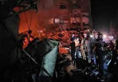 مقتل 51 فلسطينيًا وإصابة العشرات بقصف إسرائيلي